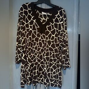 Chico's Geometric Brown and Cream Top